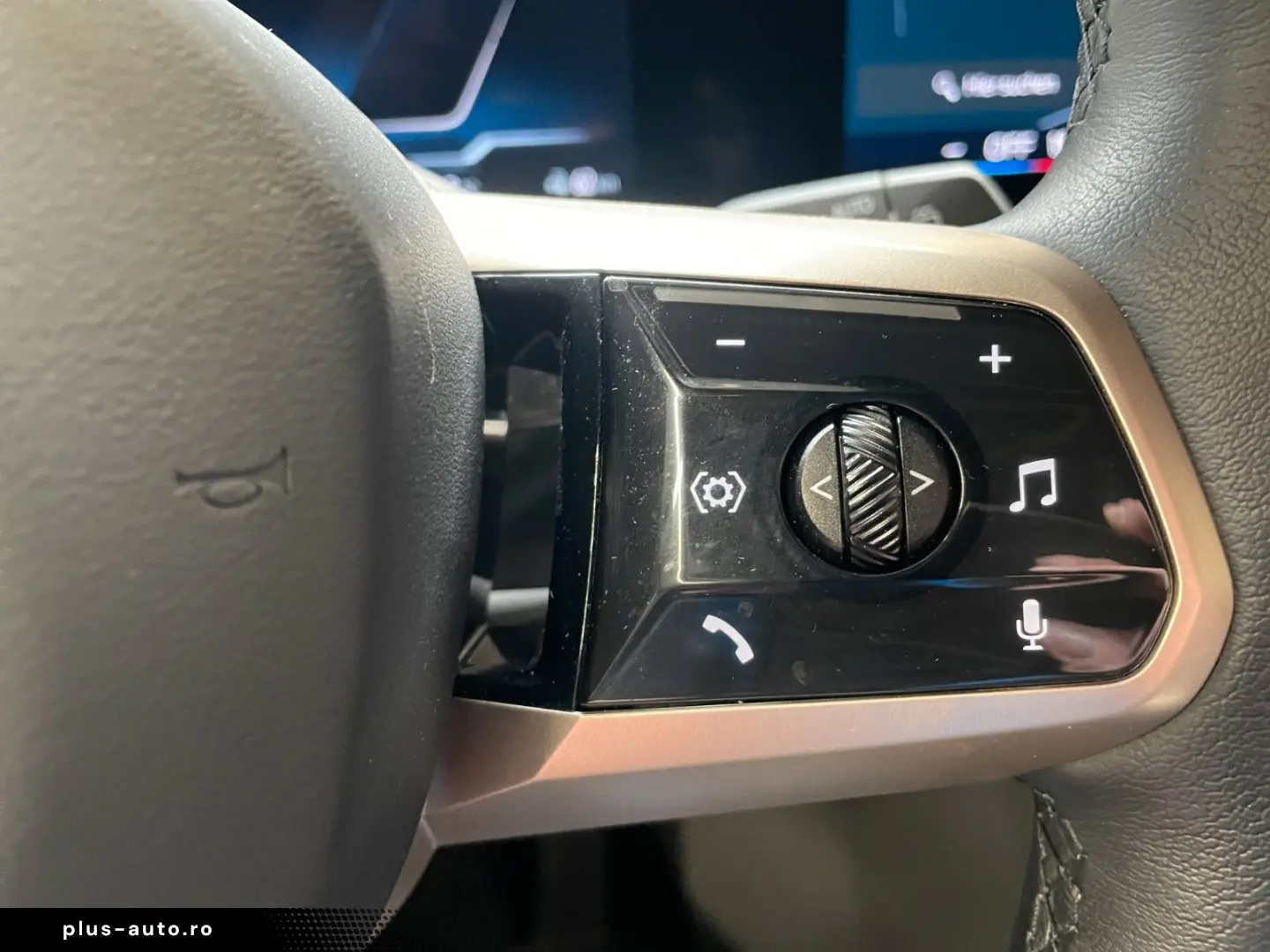 BMW iX 40 xDrive ACC AHK 4ZK H K LRHZ 360