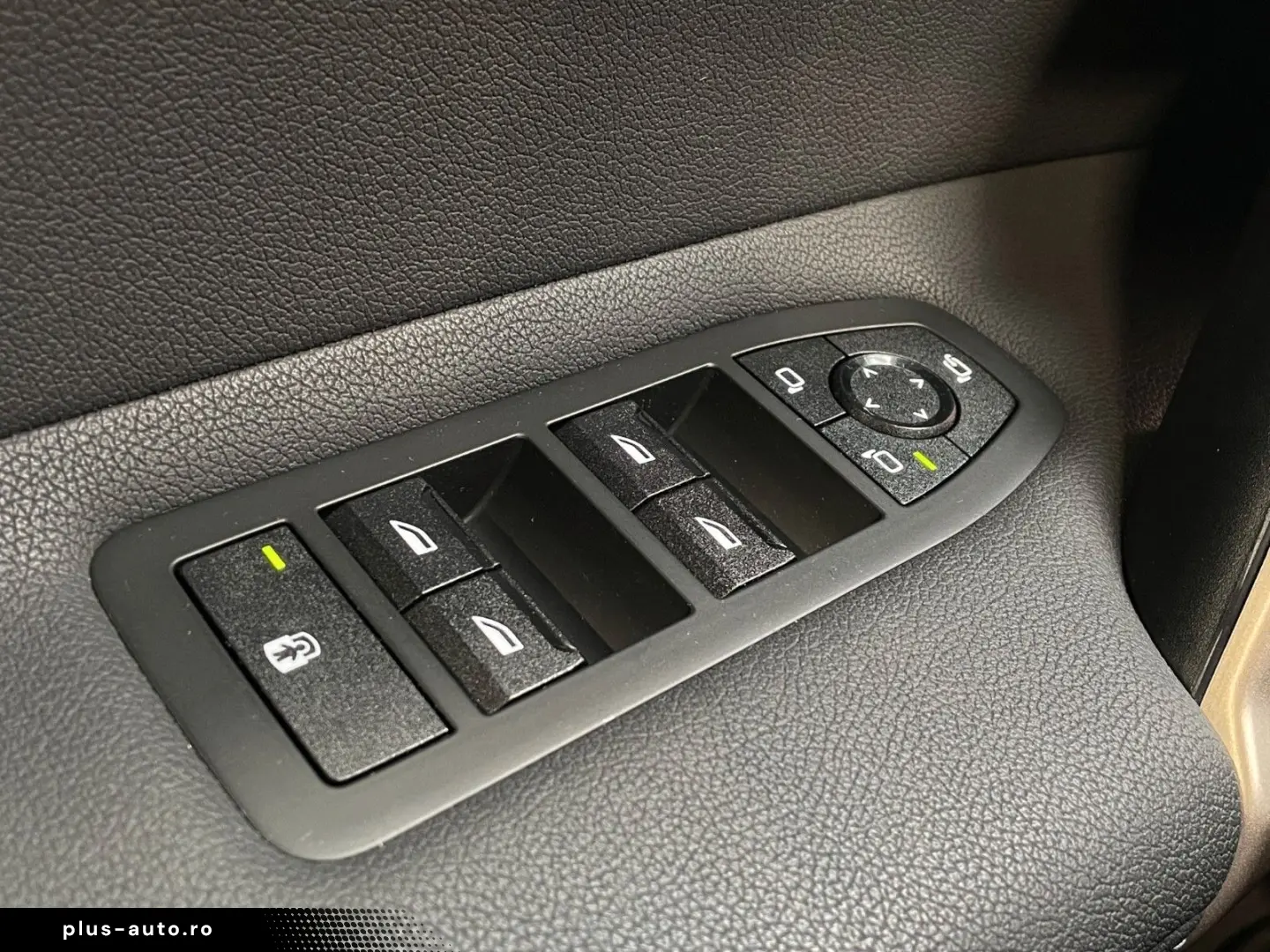 BMW iX 40 xDrive ACC AHK 4ZK H K LRHZ 360