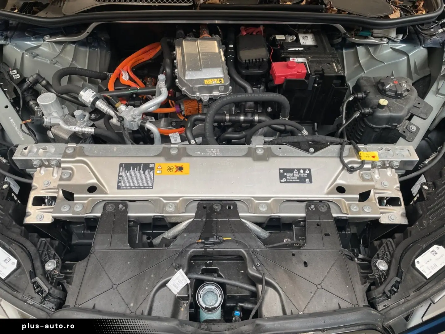 BMW iX 40 xDrive ACC AHK 4ZK H K LRHZ 360
