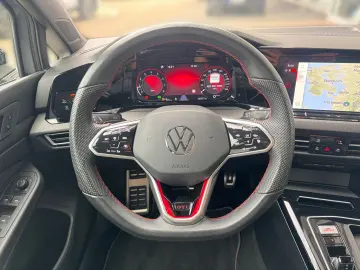 VW Golf GTI Clubsport DSG MATRIX NAV PANO KAM ACC