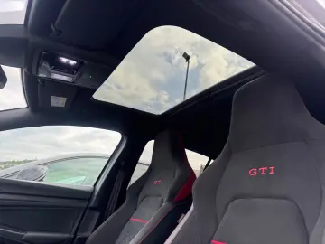 VW Golf GTI Clubsport DSG MATRIX NAV PANO KAM ACC