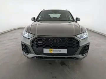 AUDI Q5 55 2.0 TFSI e quattro S line LED AHK RFK SHZ