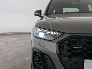 AUDI Q5 55 2.0 TFSI e quattro S line LED AHK RFK SHZ