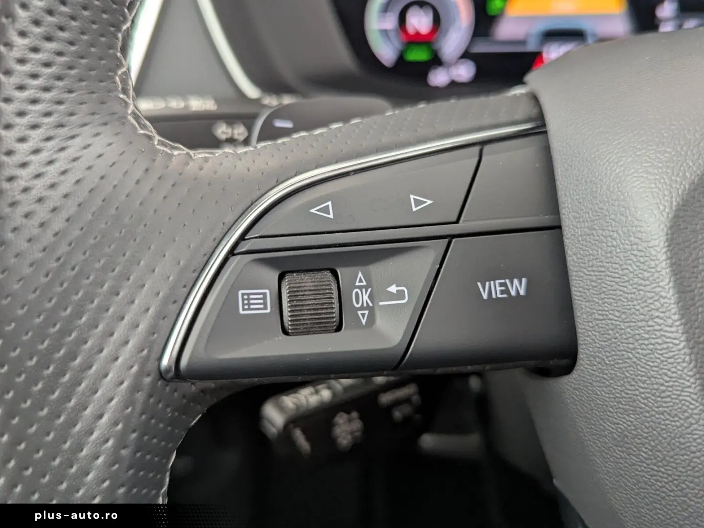AUDI Q5 55 2.0 TFSI e quattro S line LED AHK RFK SHZ