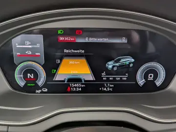 AUDI Q5 55 2.0 TFSI e quattro S line LED AHK RFK SHZ