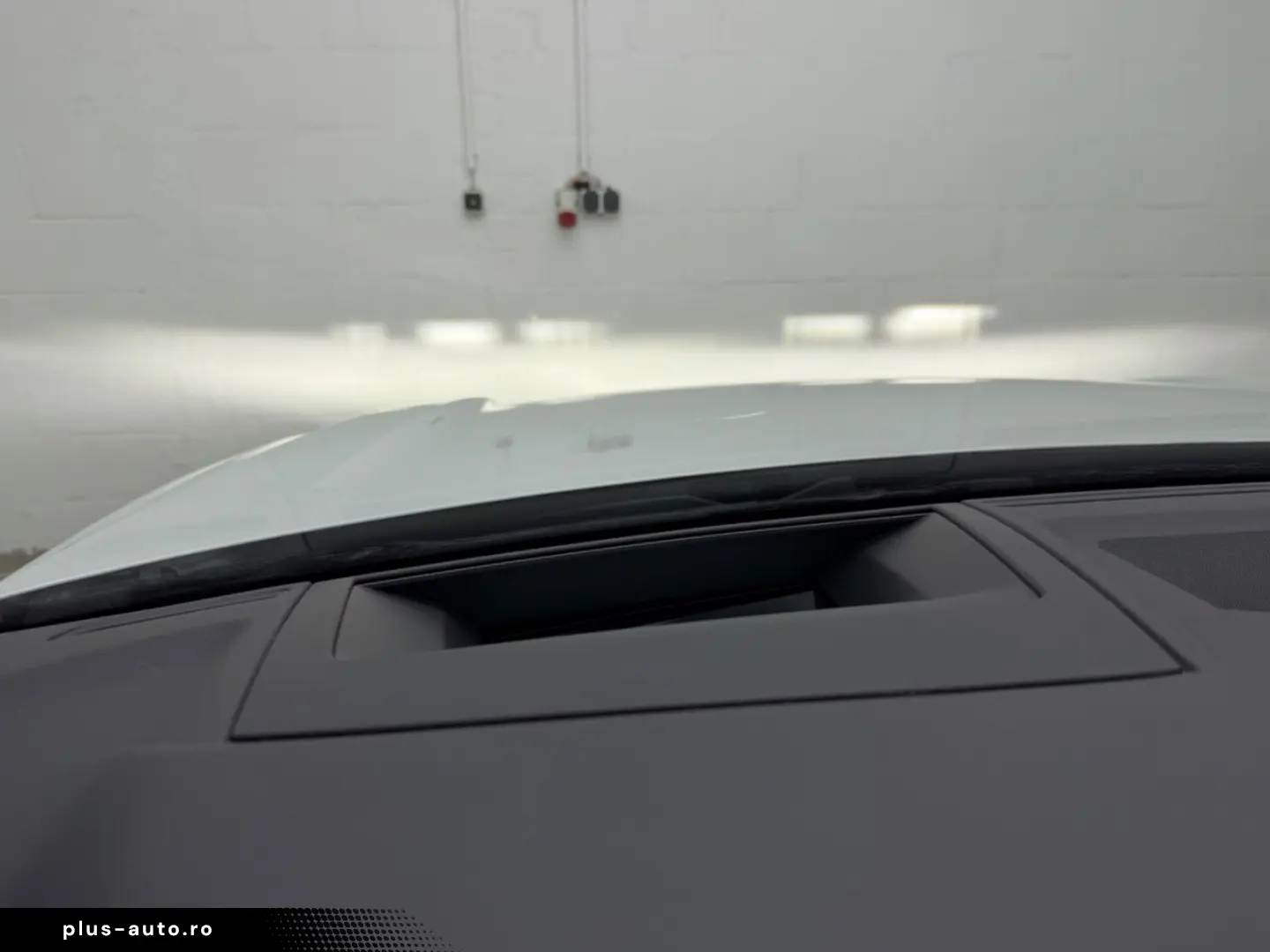 VW Touareg R 4Motion eHybrid MATRIX PANO HEAD-UP