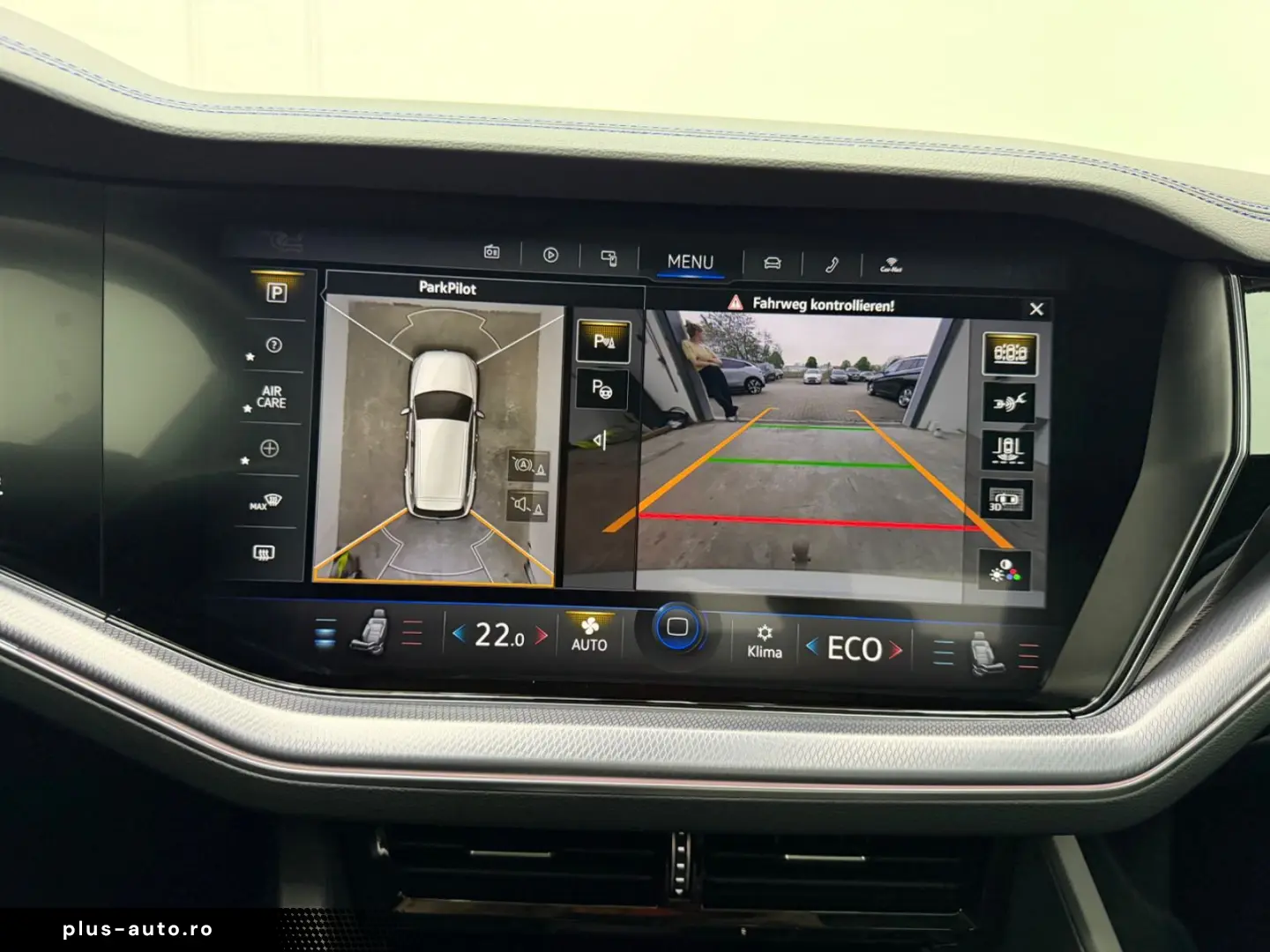 VW Touareg R 4Motion eHybrid MATRIX PANO HEAD-UP