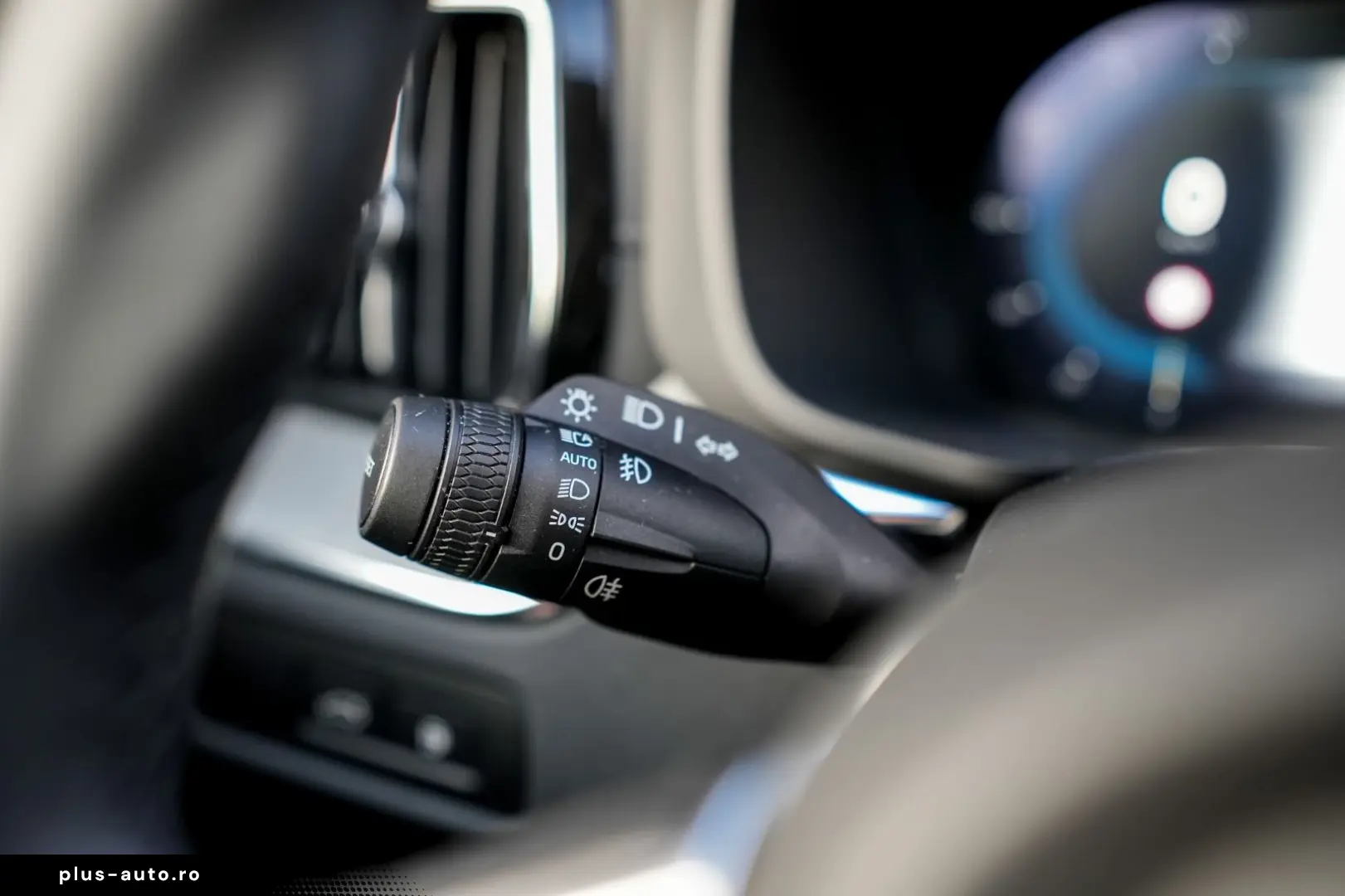 VOLVO XC60 T6 Ultra Bright R. 360  PANO HUD STDHZG