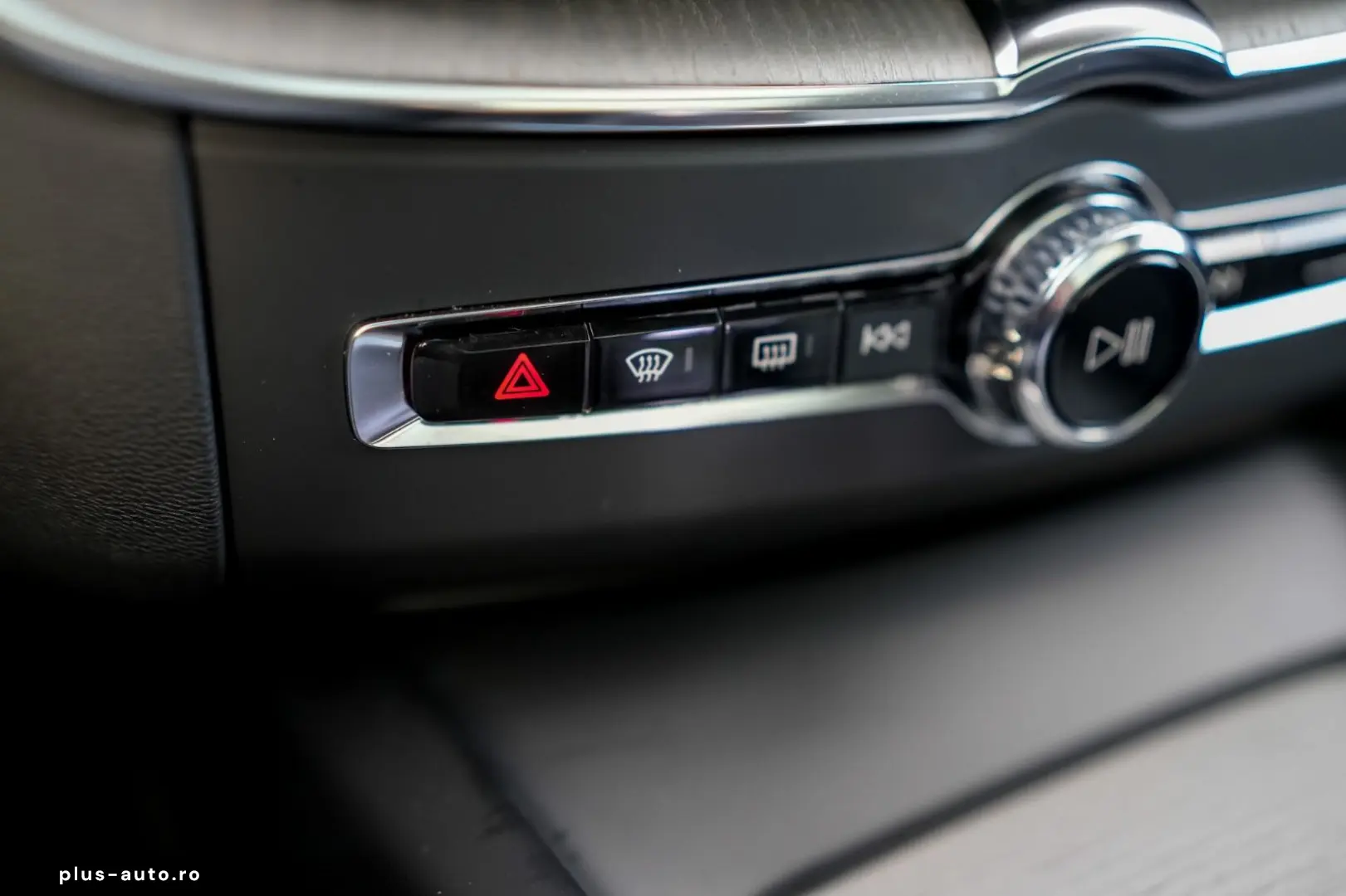 VOLVO XC60 T6 Ultra Bright R. 360  PANO HUD STDHZG