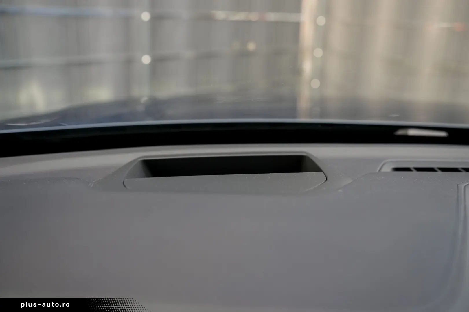 VOLVO XC60 T6 Ultra Bright R. 360  PANO HUD STDHZG