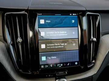 VOLVO XC60 T6 Ultra Bright R. 360  PANO HUD STDHZG