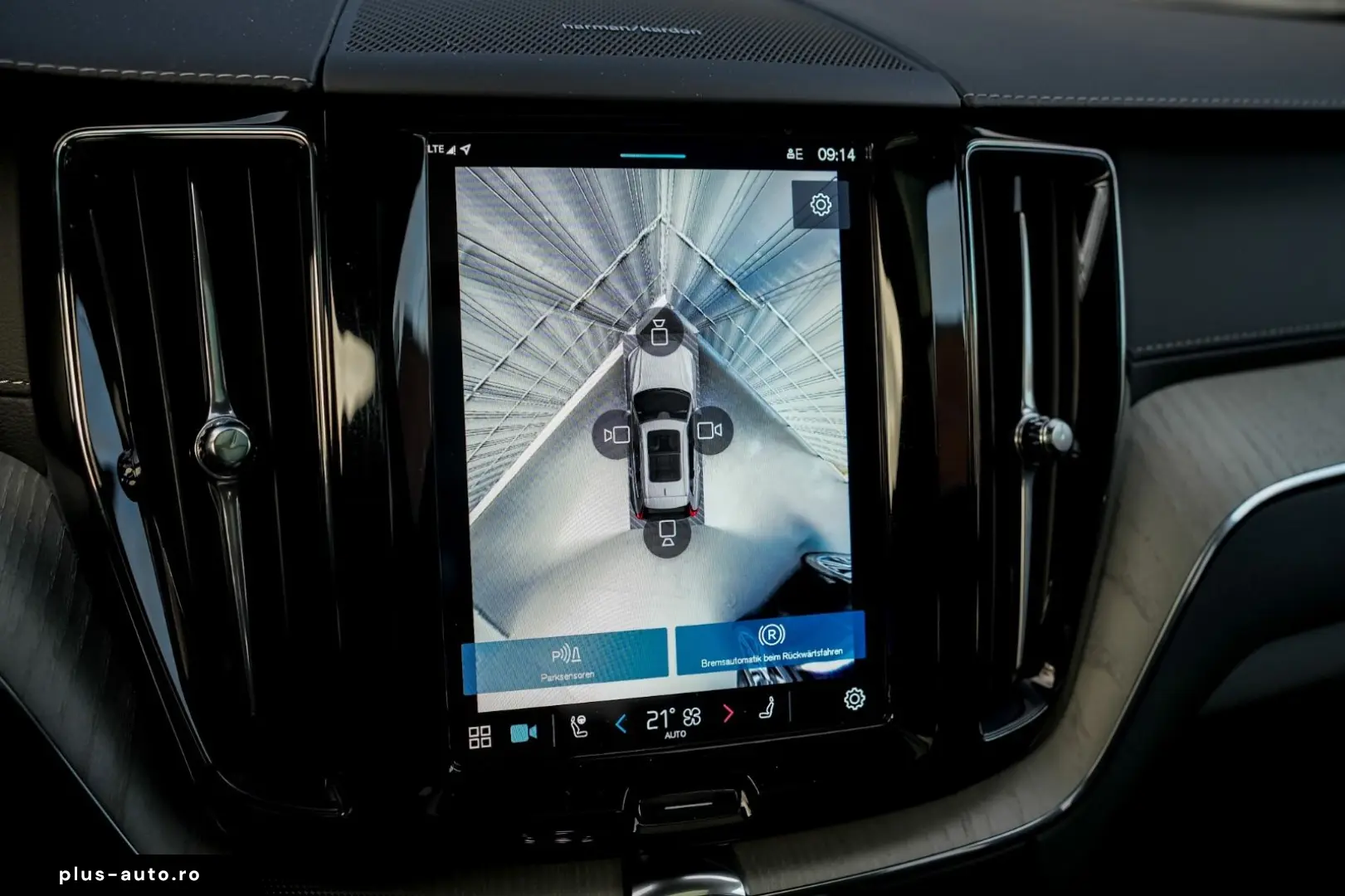 VOLVO XC60 T6 Ultra Bright R. 360  PANO HUD STDHZG
