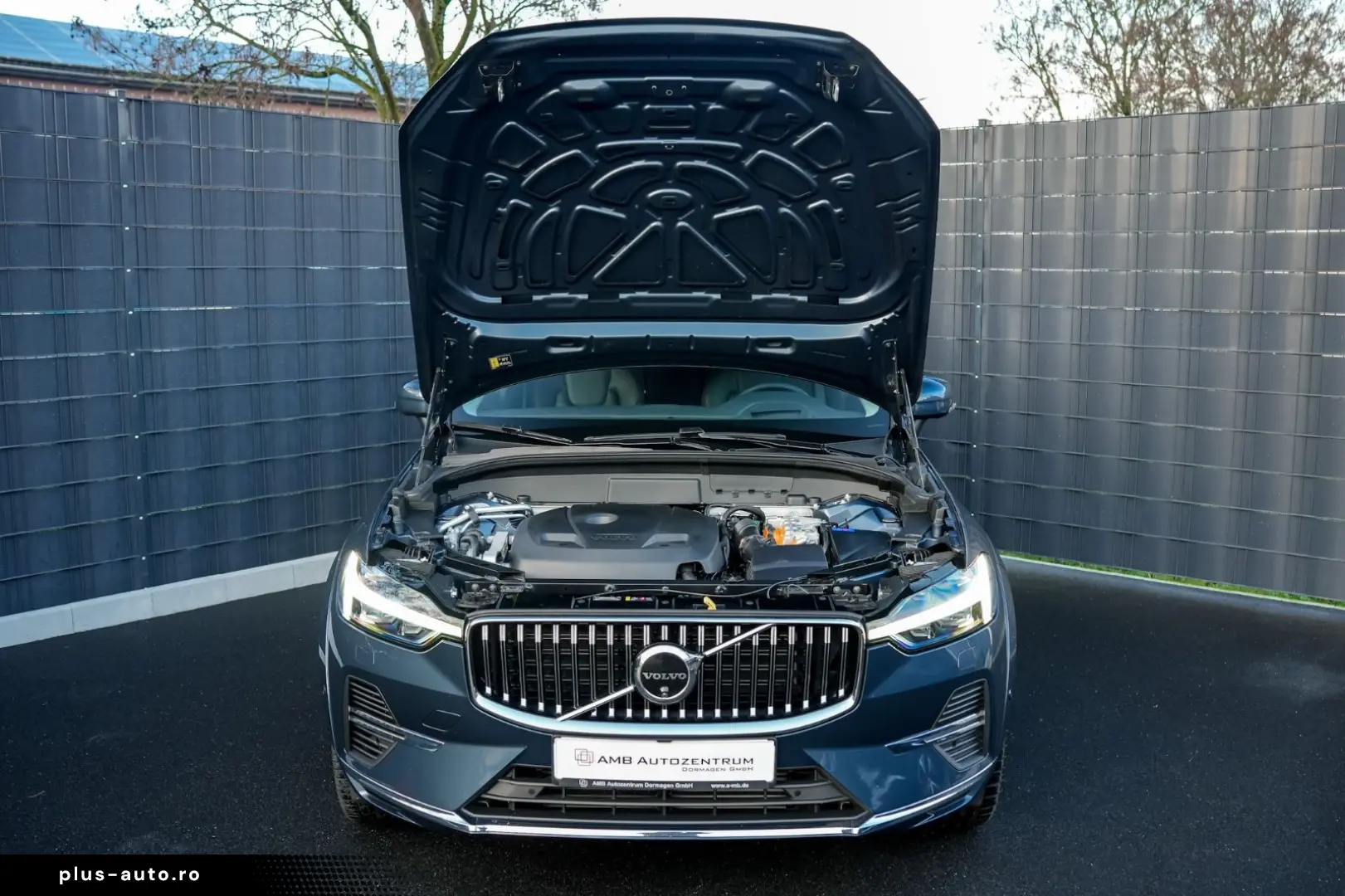 VOLVO XC60 T6 Ultra Bright R. 360  PANO HUD STDHZG