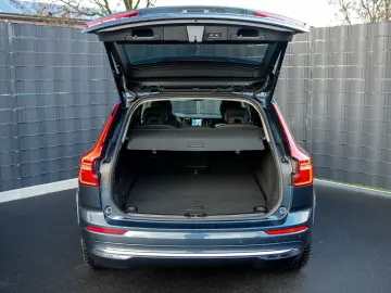 VOLVO XC60 T6 Ultra Bright R. 360  PANO HUD STDHZG