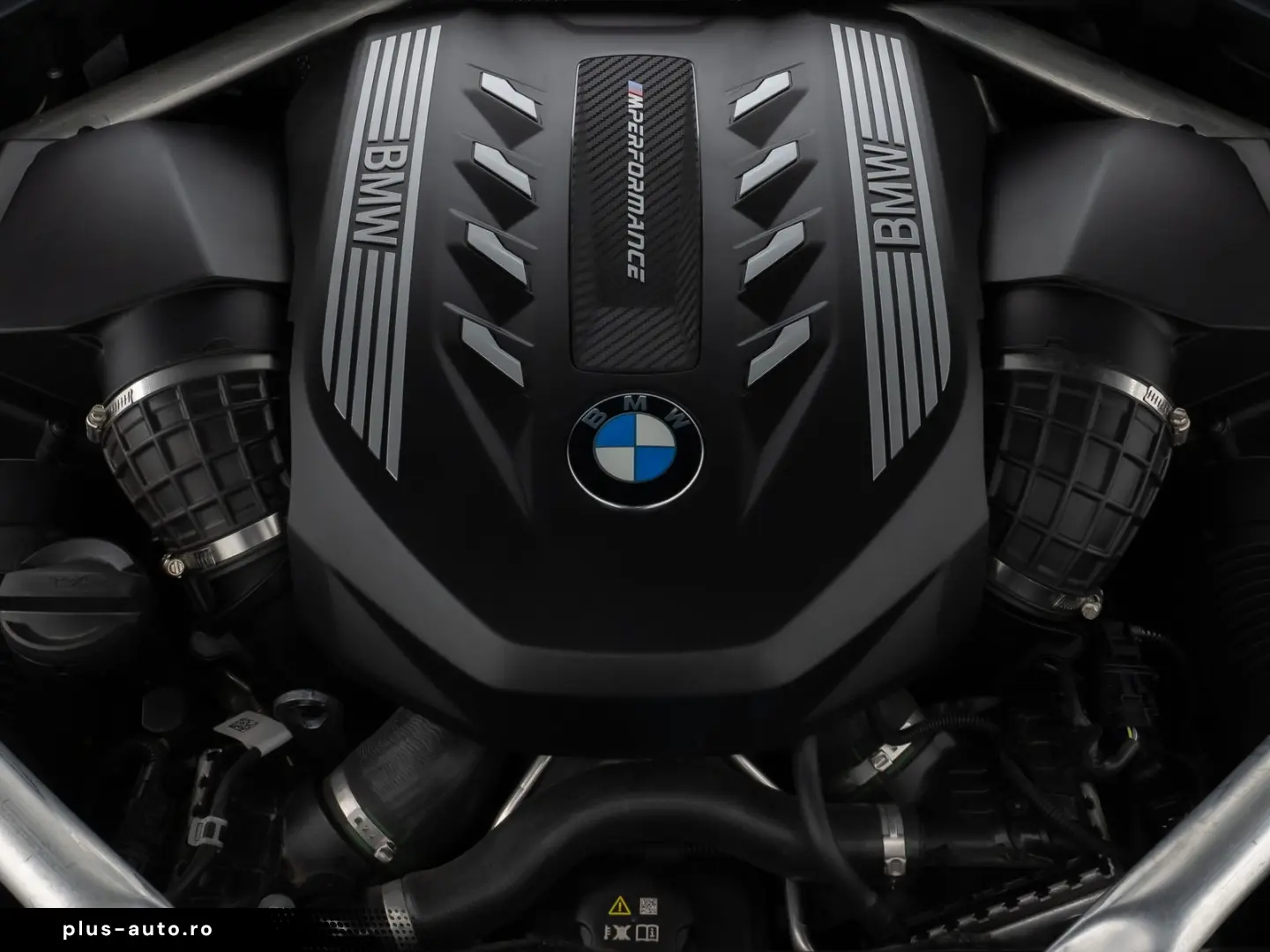 BMW X5 M 2023 — imagine 13