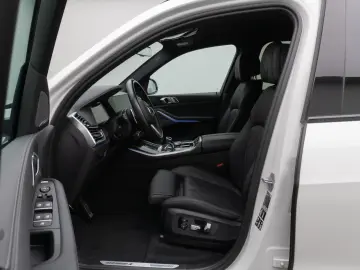BMW X5 M50i H K DAB Laser 360 Alarm Belüftung 22Zoll