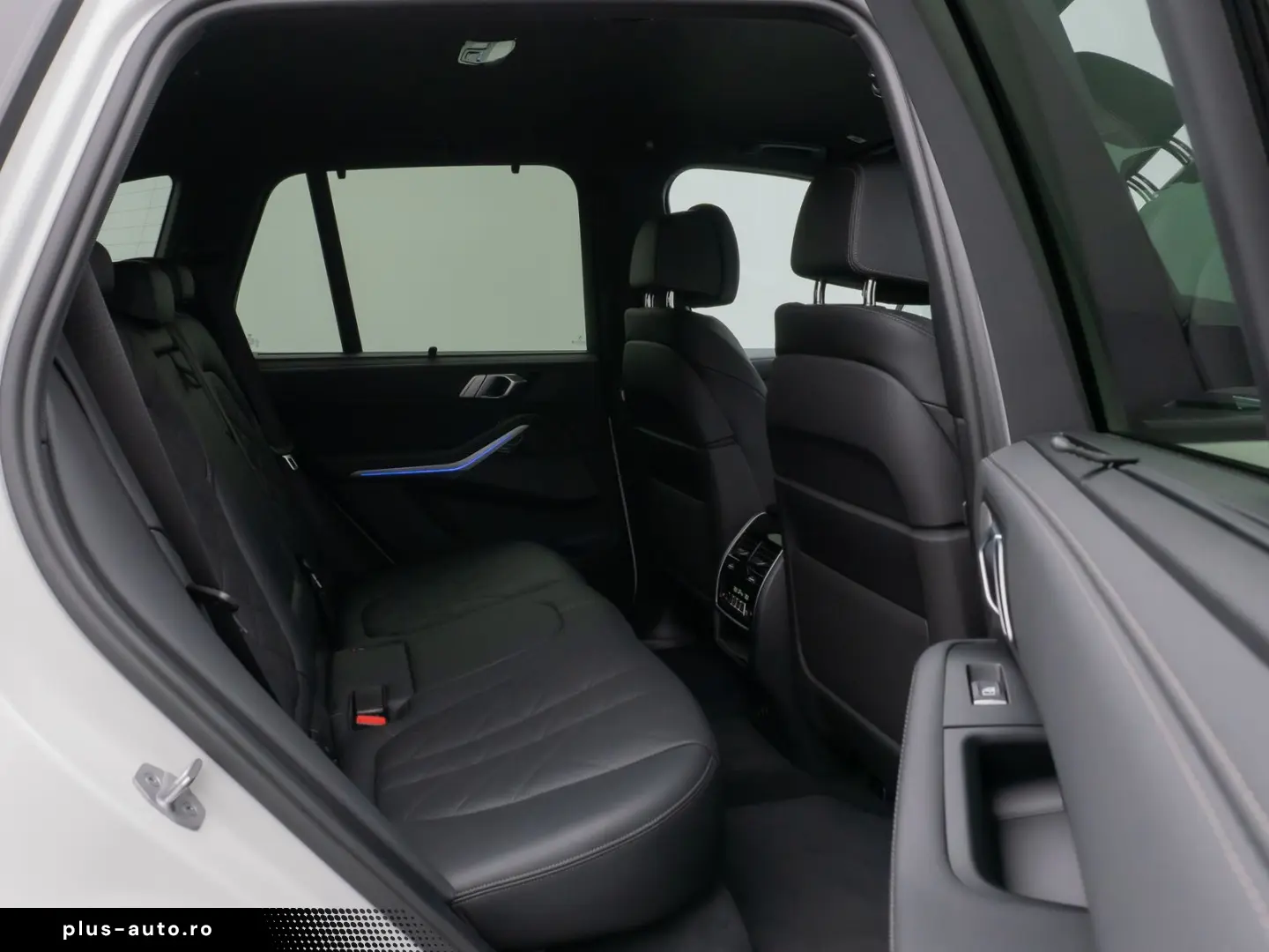 BMW X5 M 2023 — imagine 25