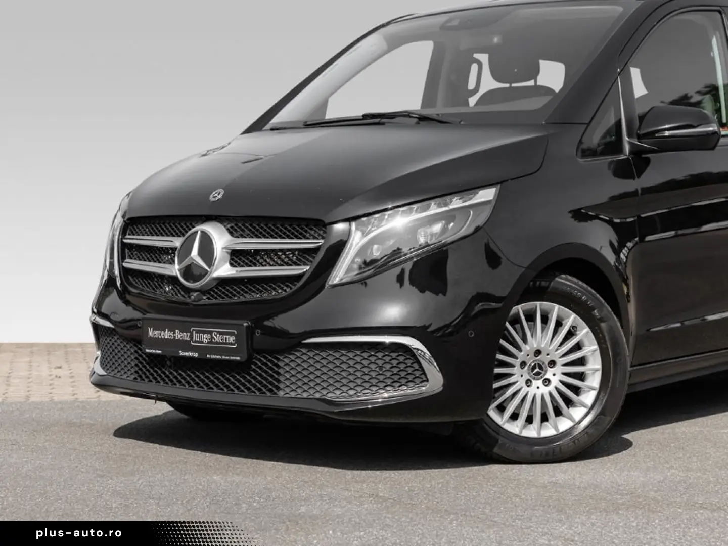 MERCEDES-BENZ V 300