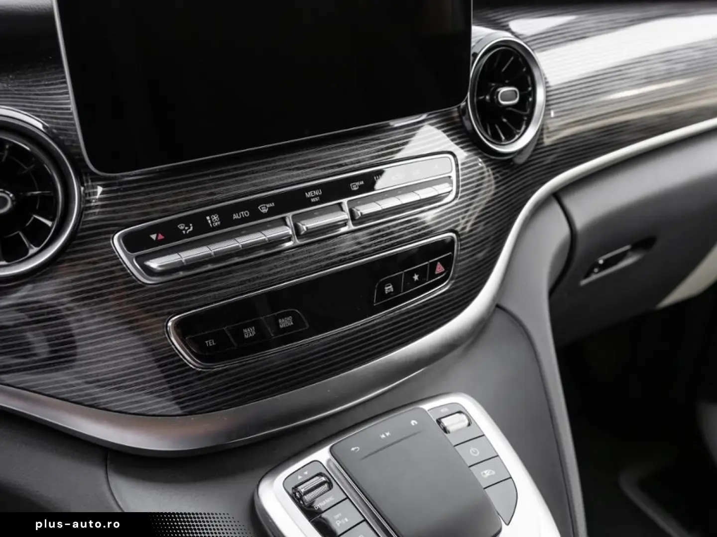 MERCEDES-BENZ V 300