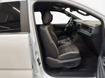 VW Amarok 3.0 TDI Doppelkabine 4Motion ACC AHK STHZ