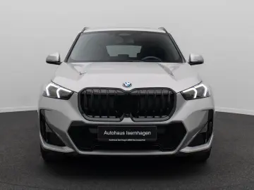 BMW X1 xD30e MSport 360 H K Panorama AHK HUD DAB 19