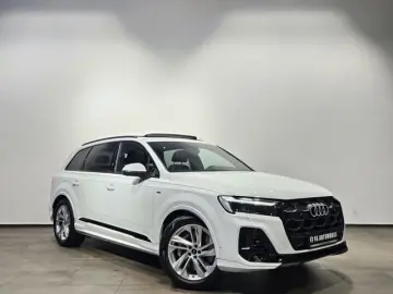 AUDI Q7 55 TFSI e S Line Black Pano Hud Matrix AHK 20