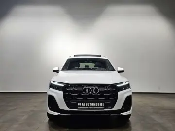 AUDI Q7 55 TFSI e S Line Black Pano Hud Matrix AHK 20