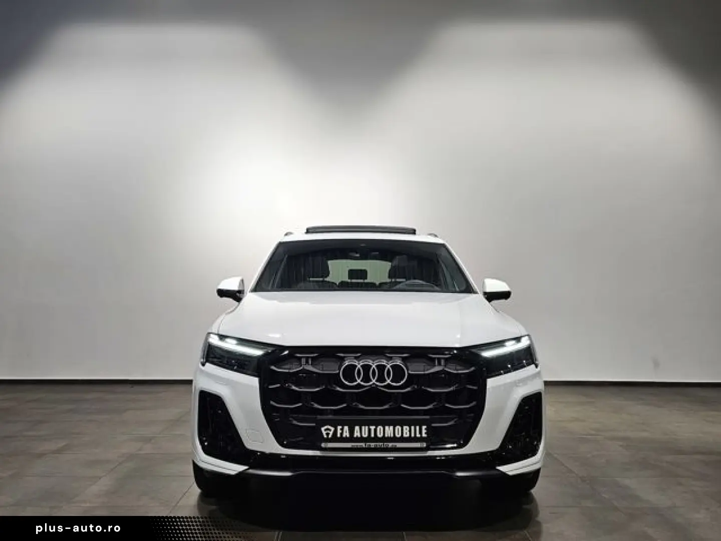 AUDI Q7 55 TFSI e S Line Black Pano Hud Matrix AHK 20