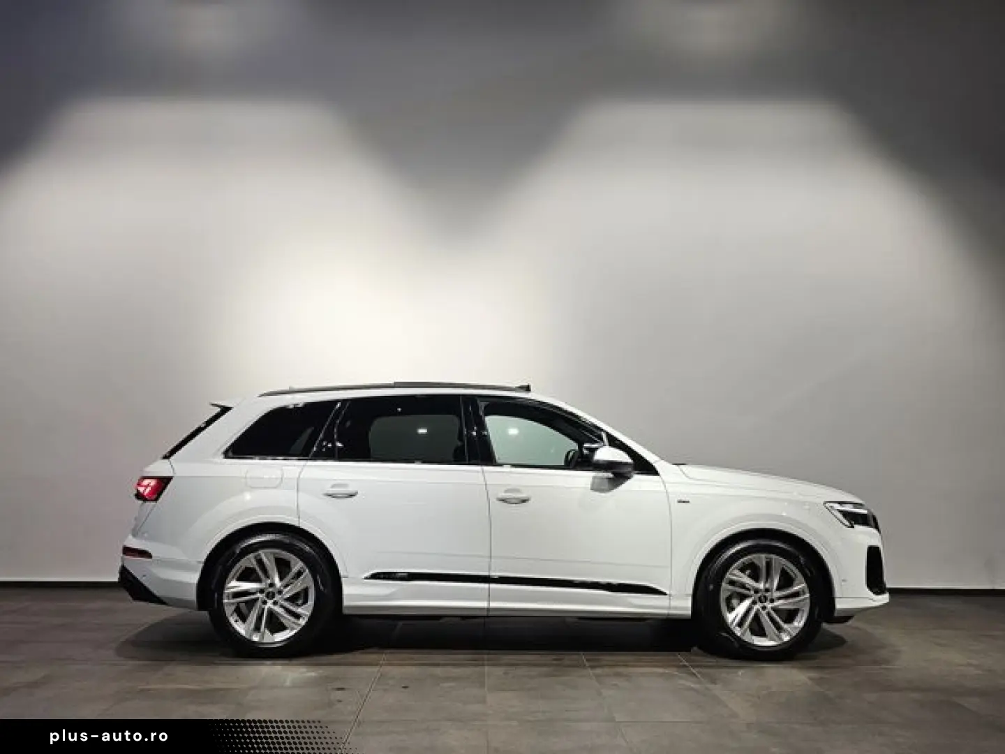 AUDI Q7 55 TFSI e S Line Black Pano Hud Matrix AHK 20