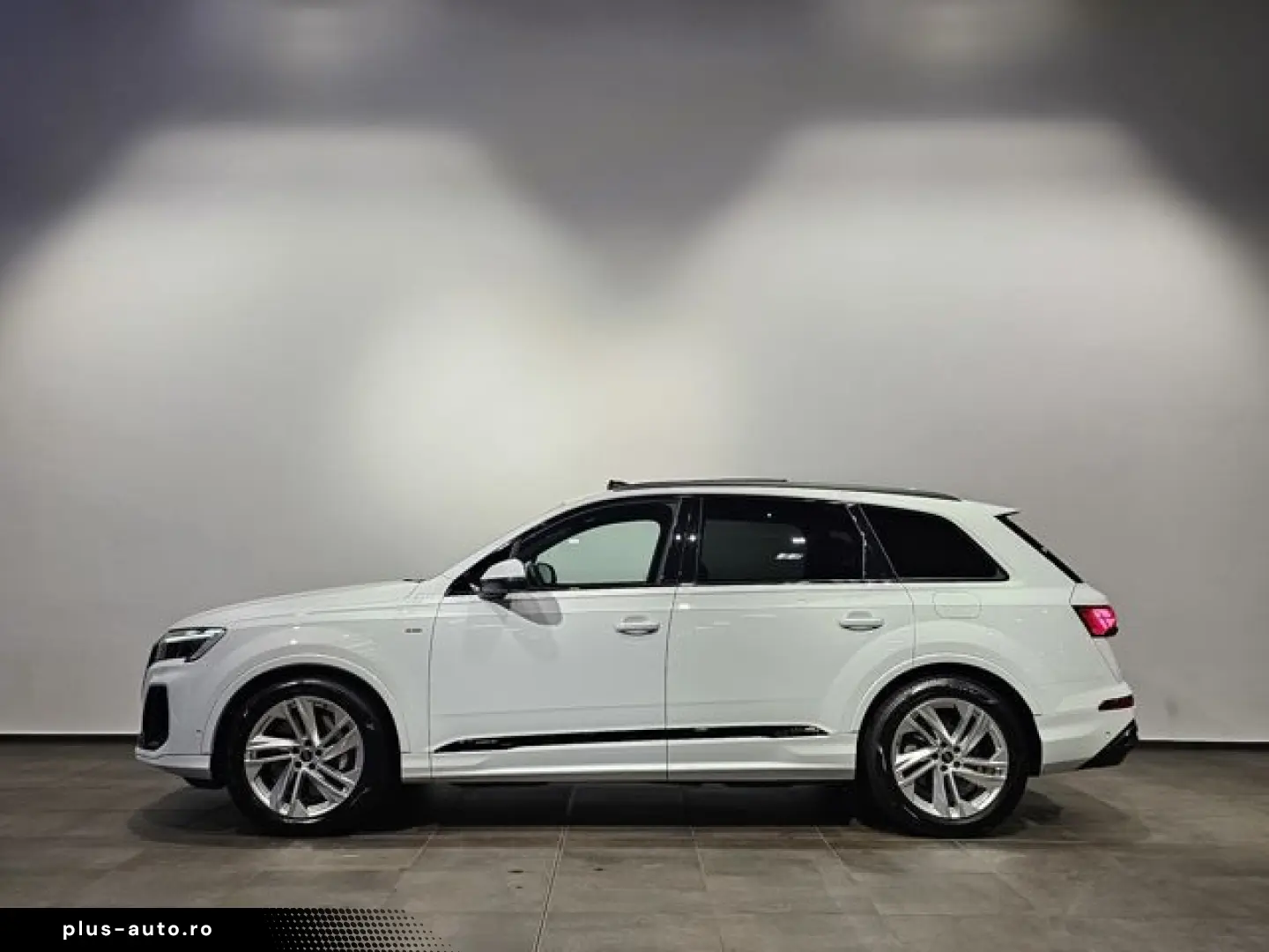 AUDI Q7 55 TFSI e S Line Black Pano Hud Matrix AHK 20