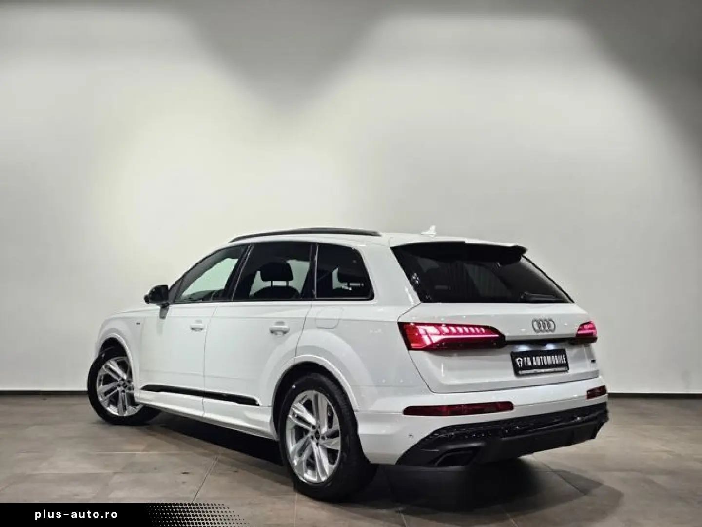 AUDI Q7 55 TFSI e S Line Black Pano Hud Matrix AHK 20