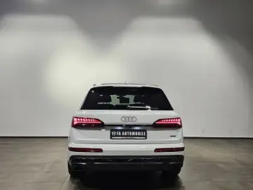 AUDI Q7 55 TFSI e S Line Black Pano Hud Matrix AHK 20
