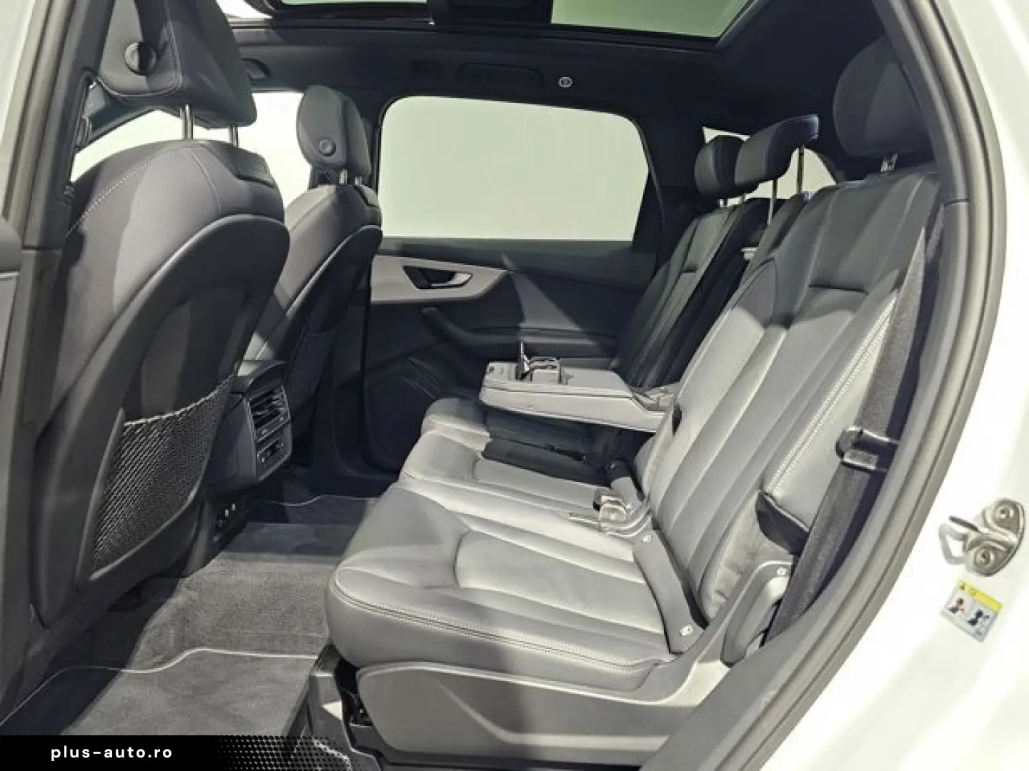 AUDI Q7 55 TFSI e S Line Black Pano Hud Matrix AHK 20