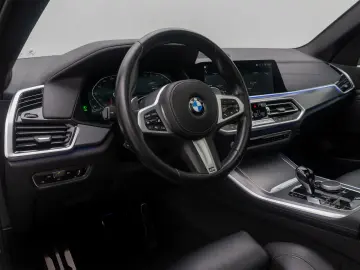 BMW X5 xD30d M Sport 360  HUD SoftCl Panorama 22Zoll