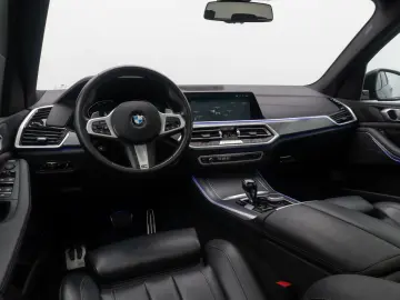 BMW X5 xD30d M Sport 360  HUD SoftCl Panorama 22Zoll