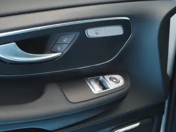 MERCEDES-BENZ V 300 4Matic Extralang