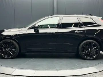 VOLVO XC60 Plus Black Edition Recharge Plug-In Hybrid