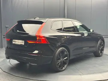 VOLVO XC60 Plus Black Edition Recharge Plug-In Hybrid