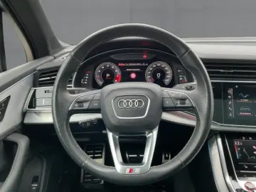AUDI SQ7 TFSI quattro   Pano   AHK   Nachtsicht   B&O