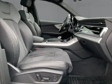 AUDI SQ7 TFSI quattro   Pano   AHK   Nachtsicht   B&O