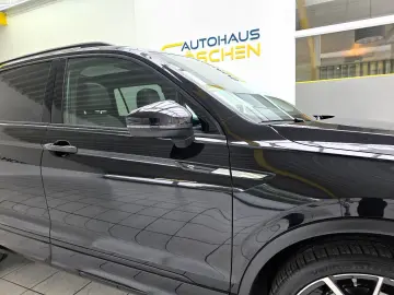VW Tiguan R 4Motion BlackStyle Akrapovic Pano Leder
