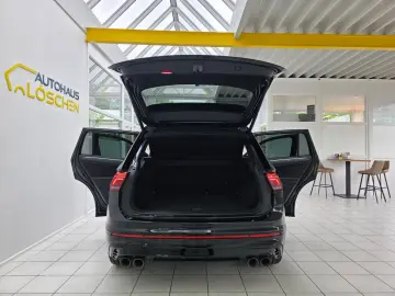 VW Tiguan R 4Motion BlackStyle Akrapovic Pano Leder