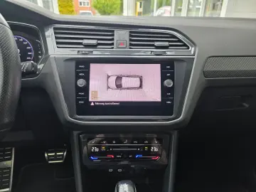 VW Tiguan R 4Motion BlackStyle Akrapovic Pano Leder