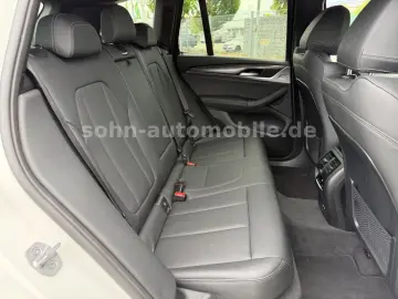 BMW X3 xDrive 20i M-Sport 1.Hand LiveCo LED Navi 19