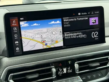 BMW X3 xDrive 20i M-Sport 1.Hand LiveCo LED Navi 19