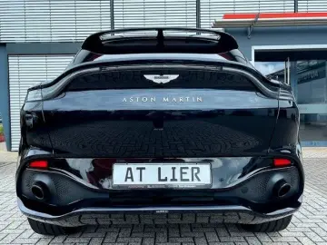 ASTON MARTIN DBX 4.0 V8