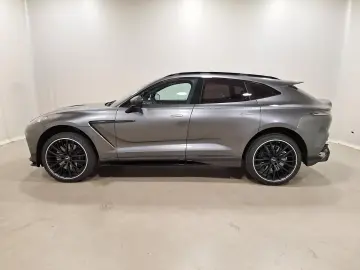ASTON MARTIN DBX 707 Carbon Keramik Navi AHK  UPE 310.800 -