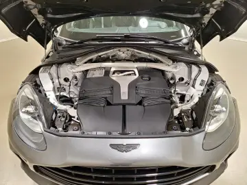 ASTON MARTIN DBX 707 Carbon Keramik Navi AHK  UPE 310.800 -