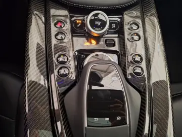 ASTON MARTIN DBX 707 Carbon Keramik Navi AHK  UPE 310.800 -