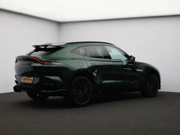 ASTON MARTIN DBX 4.0 V8 DBX 707